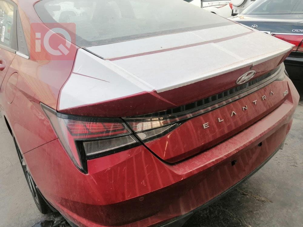 هیوندای ئەلەنترا